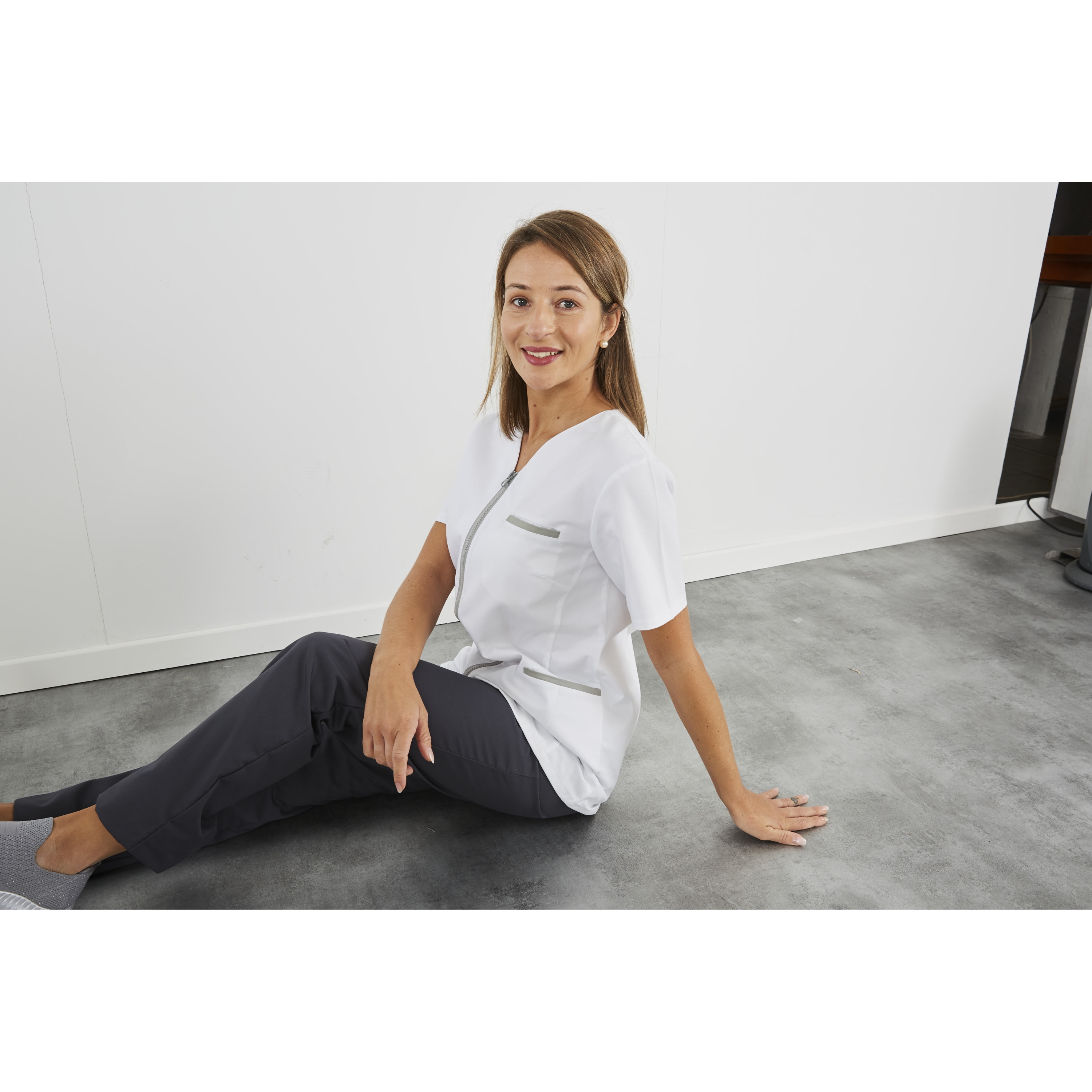 Uniforme Médicale Unisexes Ensemble: Haut Et Pantalons + Blouse Medicale Femme/Homme - Tenue Aide Soignante Professionnelle Gris Gris - Prêt-à-Porter
